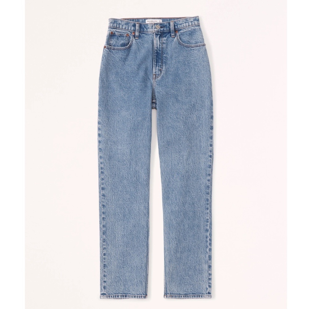 Abercrombie Curve Love Ultra High Rise 90s Straight Jean